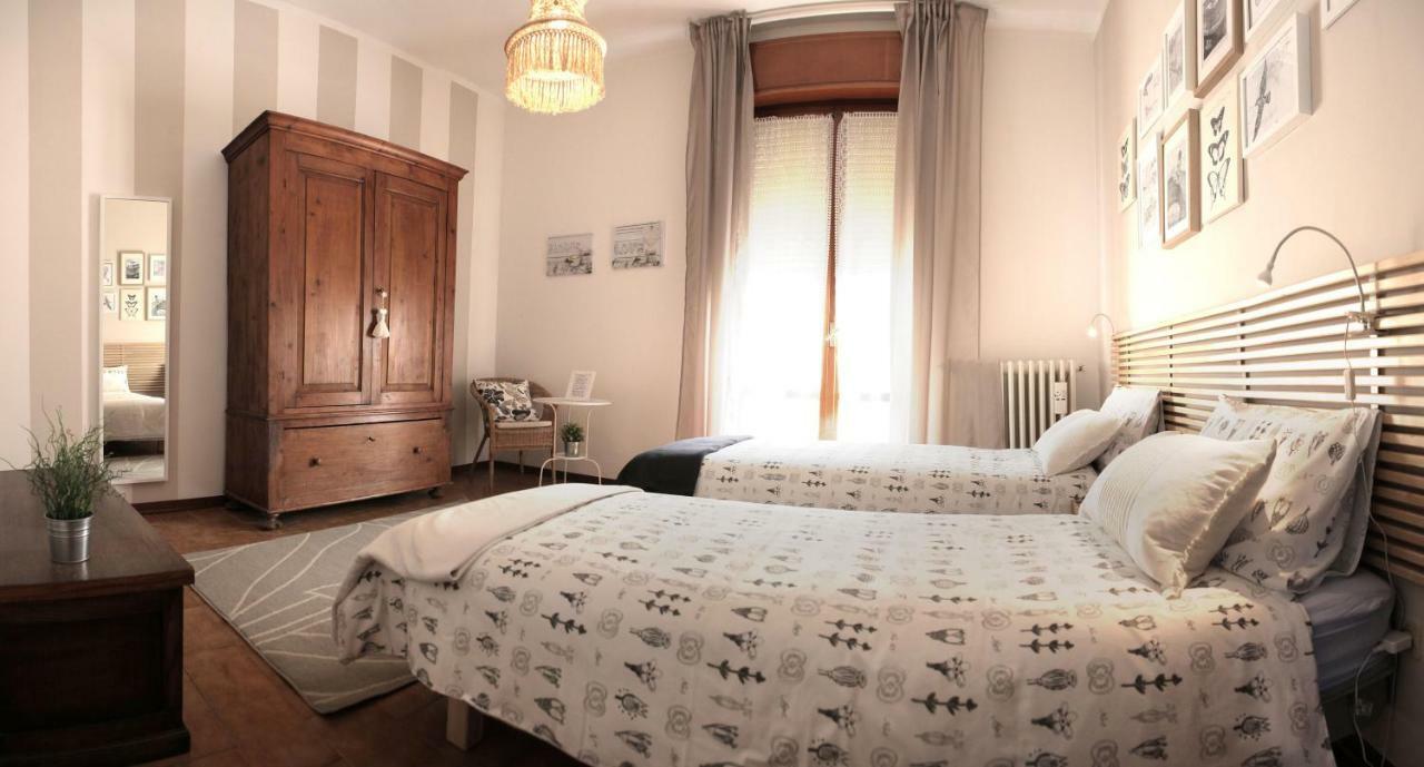 Goga&Romeo Bed and Breakfast Pesaro Exteriör bild